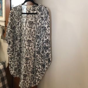 Cardigan/throw